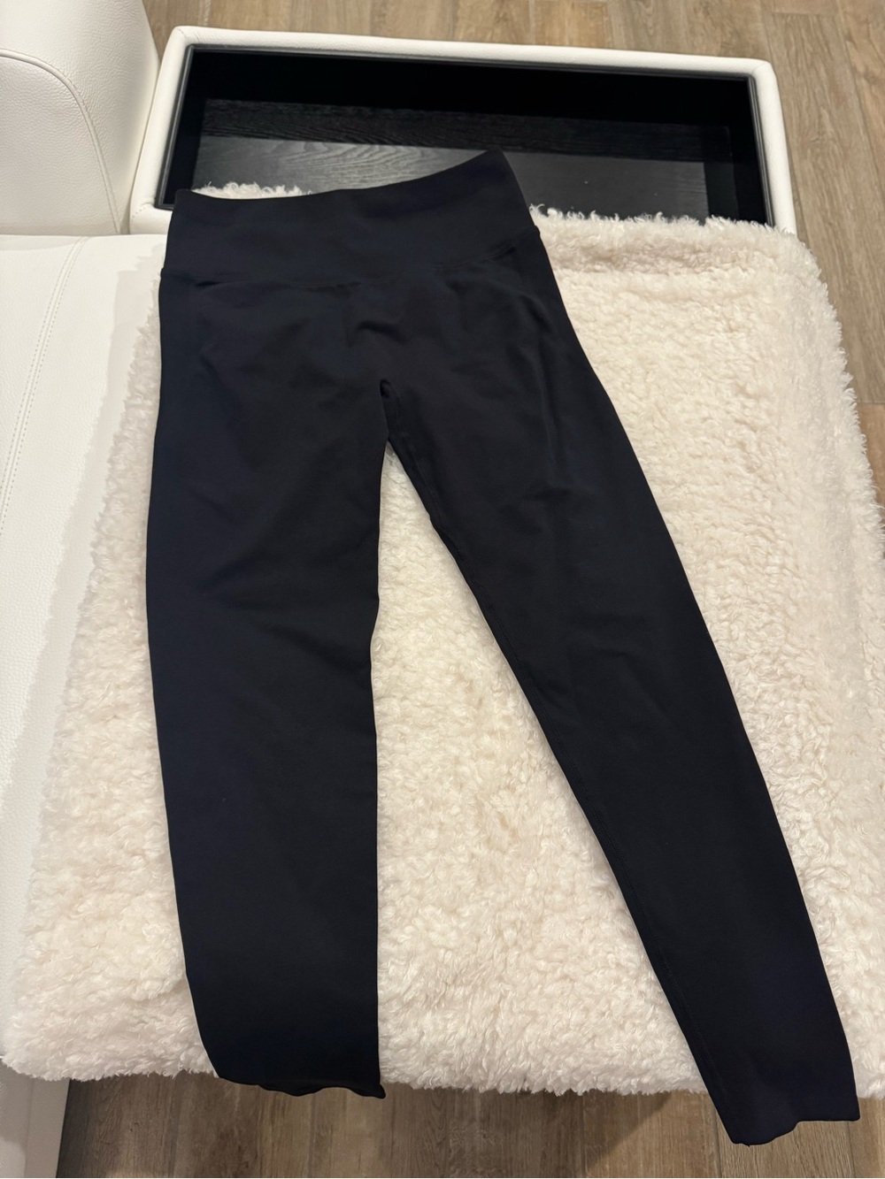 (TWO PAIR) Fabletics Seamless Scrunch High Waisted Leggings- Black/Grey NWOT